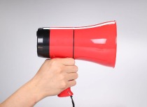 特朗普采访谈政策:力挺高关税,强调美元地位