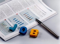 陆正耀创业翻身,趣小面能否成新希望?