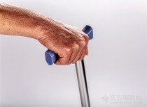 深化养老服务改革发展,构建适合国情养老服务体系