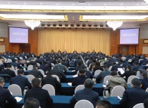 全国商务工作会议在京召开，规划2025年商务工作重点