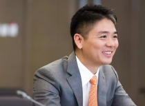 刘强东点赞京东为快递员缴纳五险一金，呼吁行业共担企业责任