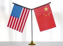 外交部回应美国对华征收高额关税:坚决维护国家权益