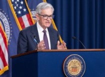 美联储维持利率不变，鲍威尔强调决策独立性