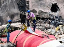 印度航空波音787-8客机坠毁事故初步调查结果公布