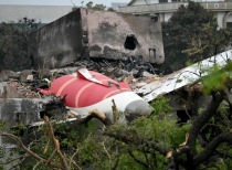 印度航空波音787客机坠毁调查:燃油开关操作成焦点