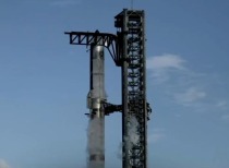 SpaceX星舰第十次试飞成功，太空探索迈新步