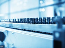 甲醇期货持续下行，市场偏空格局难逆转