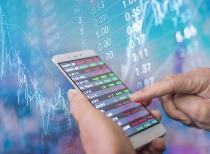 晶科能源股东询价转让，光伏市场动态引关注