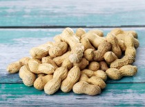 花生期货价格下行，市场供需格局成焦点