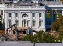 美政府“停摆”持续,白宫扩建与航班延误成财经焦点