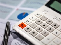 美国10月ADP就业人数激增，国际财经格局或受影响