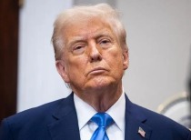 特朗普与普京会晤计划及俄乌冲突国际关注