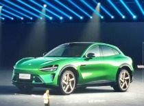 小米下沙交付中心发生车祸