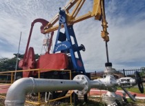 特朗普宣布委内瑞拉将向美国移交大量石油