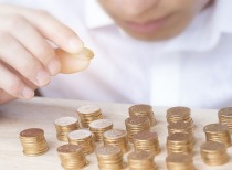 狂飙白银，预示贵金属牛市高潮？