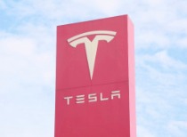 特斯拉净利润腰斩 毛利率提升