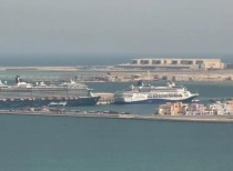 霍尔木兹海峡“事实上”封锁引发供应“休克”