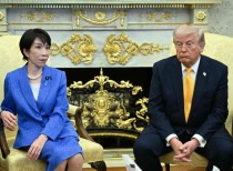 特朗普：没有谁比日本更懂“偷袭”