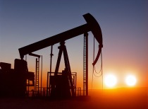 中东局势升级引发国际油价大涨 摩根大通警告石油危机