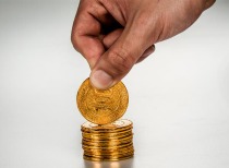 AI算力概念股大涨 摩根大通预测Token消费量5年增长370倍