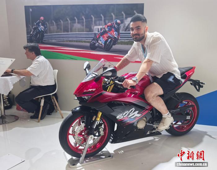 广交会观察：张雪机车夺冠推动中国摩托车出口热