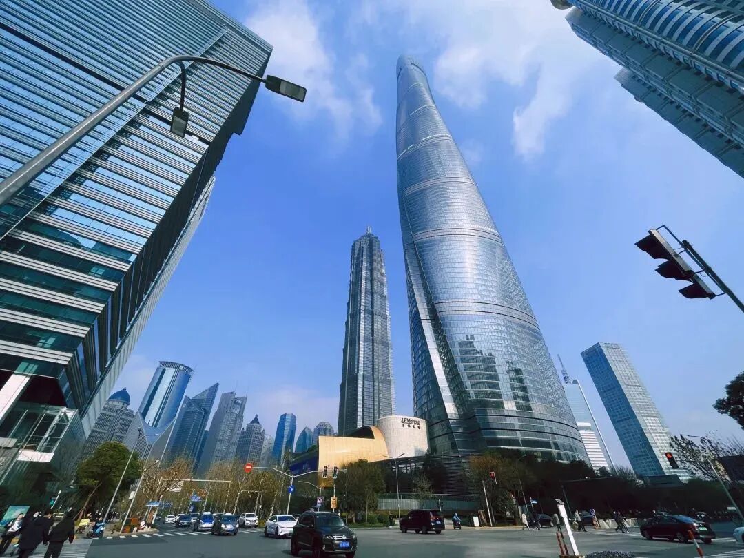 82轮疯抢、溢价25%！招商蛇口63亿元吞下上海两宗宅地