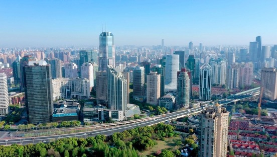 午餐、厕纸、外卖小哥…一位“00后”写字楼中介眼中的“楼宇经济”