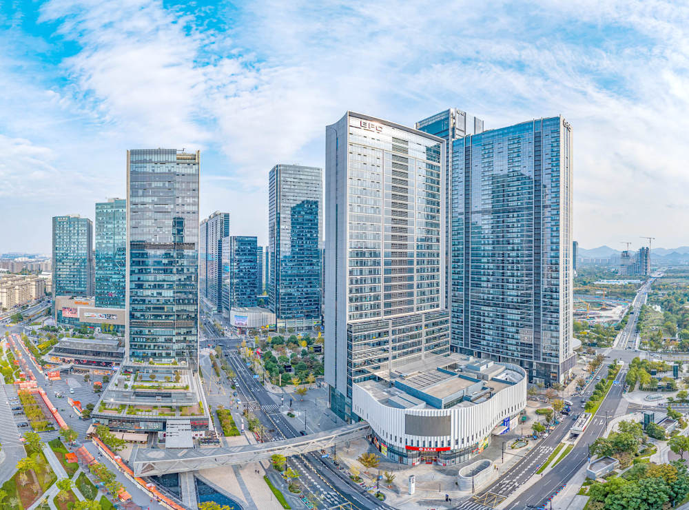 大厂争相“扎营”：字节京东加码拿地，腾讯已经“登岛”