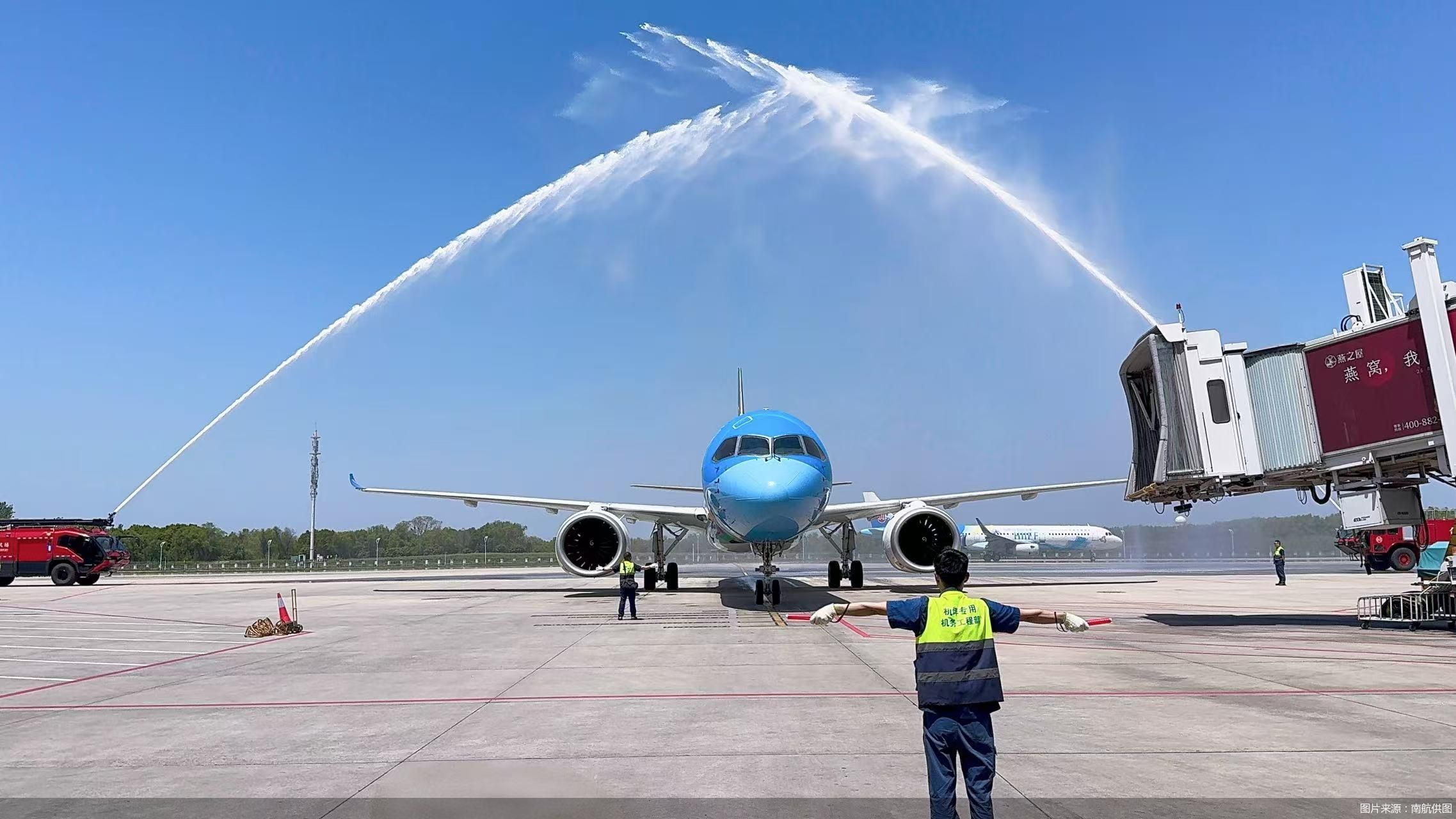 C919国产大飞机首飞合肥