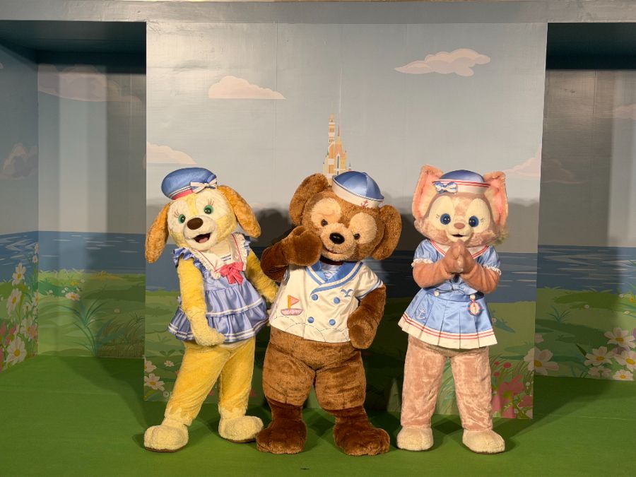 假日消费“新玩法”：从购物到情绪，商圈拥抱体验经济